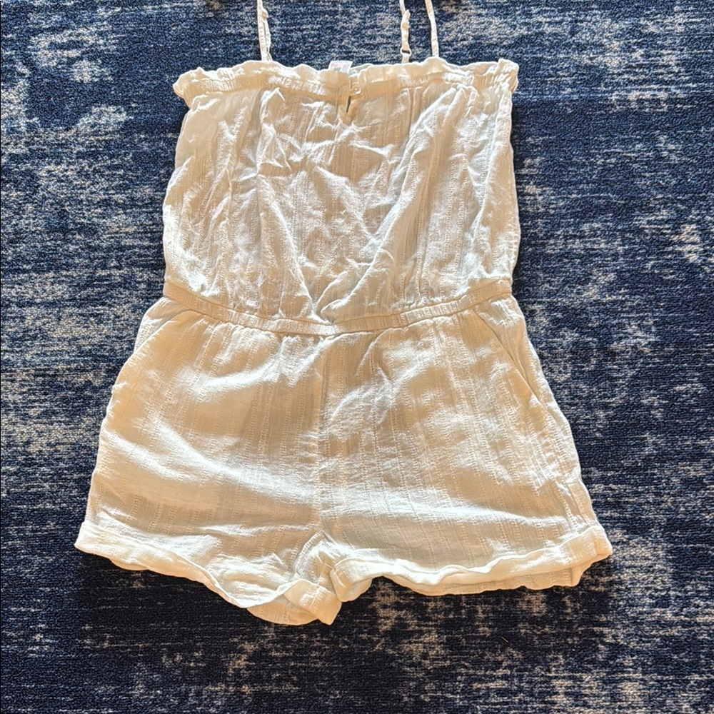 VENUS Cream Swim Coverup with Blouson Effect